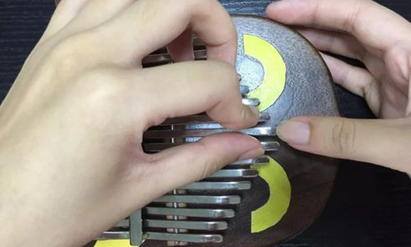 卡林巴拇指琴调音器使用教程7